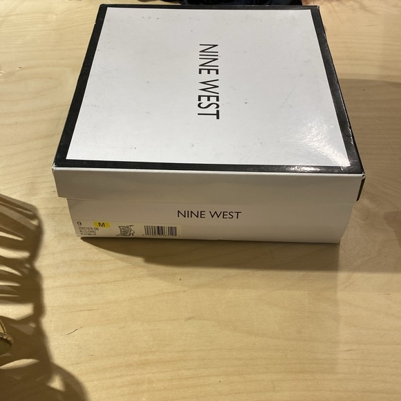 Nine West High Heel Sandals 9 M - Picture 11 of 11